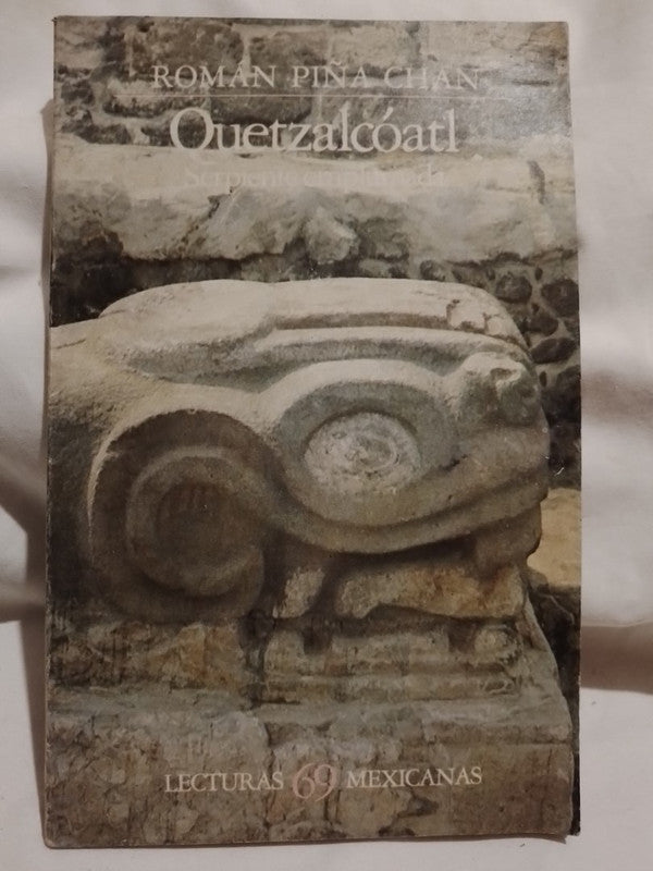 Quetzalcóatl / Piña Chan, Román