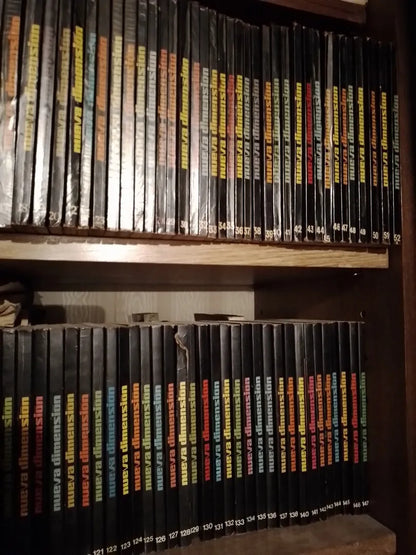 Colección de Revista Nueva Dimensión Incompleta 115 números comunes más los 13 números extras
