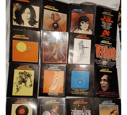 Colección de Revista Nueva Dimensión Incompleta 115 números comunes más los 13 números extras