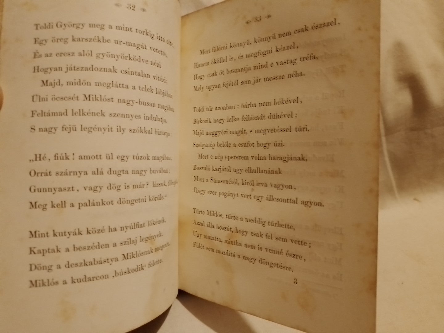 Toldi / Toldi Estéje  2 tomos Költöi Beszély- Arany Janos Pest 1854