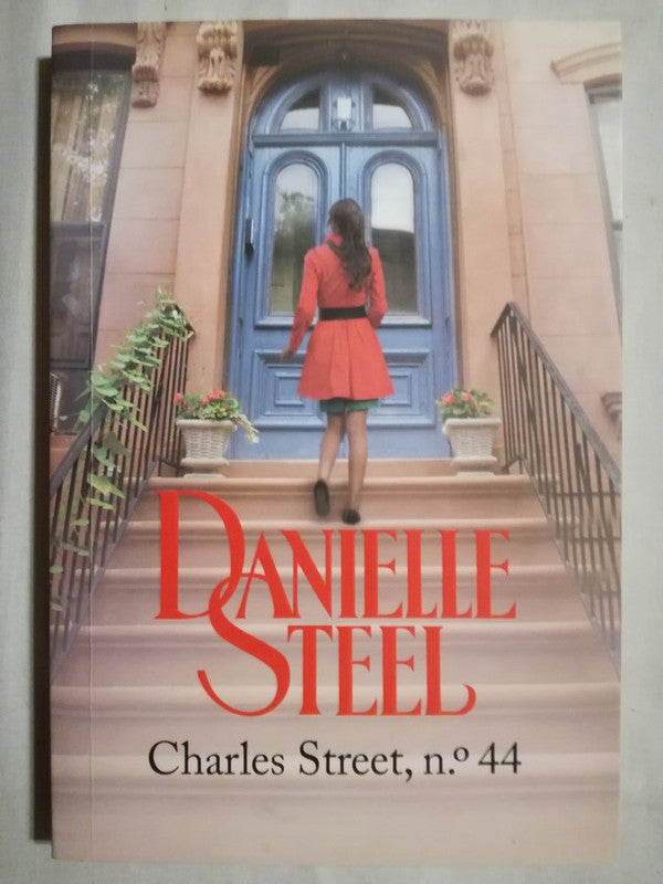 Charles Street, Nº 44 Steel, Danielle