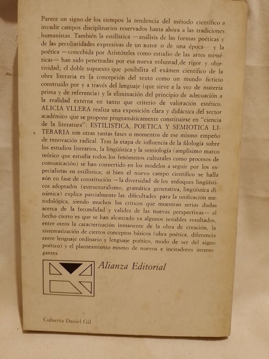 Estilística, poética y semiótica literaria / Yllera, Alicia