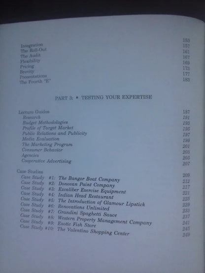 A Pragmatic Guide To Marketing - Donald E. Leonard