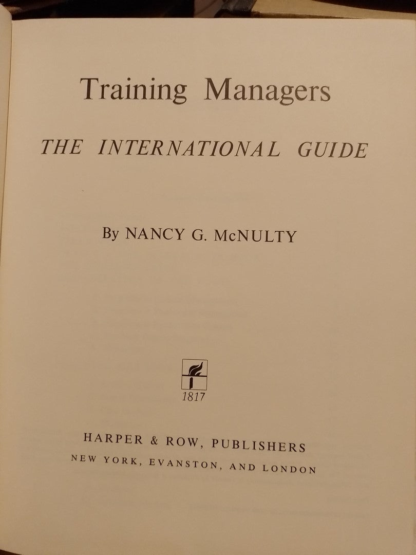 Training Managers The International Guide / McNulty, Nancy