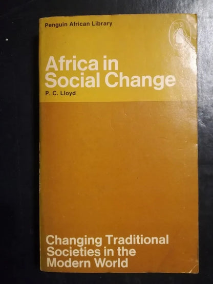 Africa In Social Change -   Lloyd, P.c.  -   En Inglés