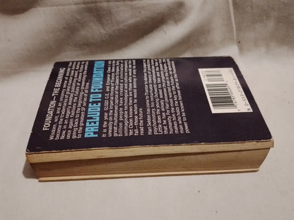 Prelude to Foundation / Asimov, Isaac (Saldo)